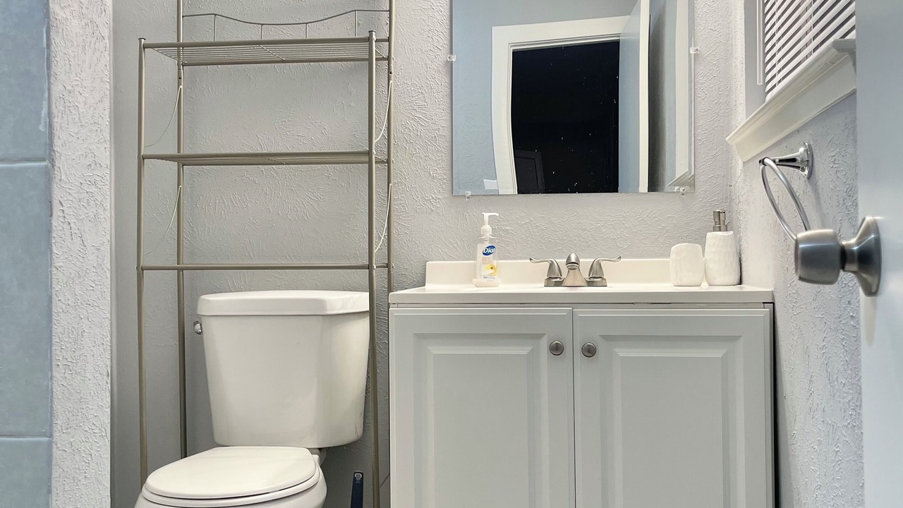 Photo of Bathroom in Balch Springs