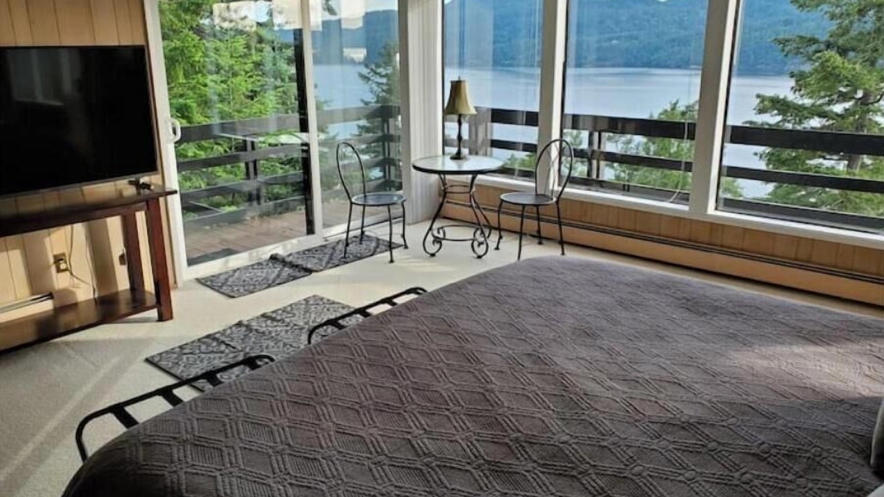 Photo of Bathroom in Eastsound