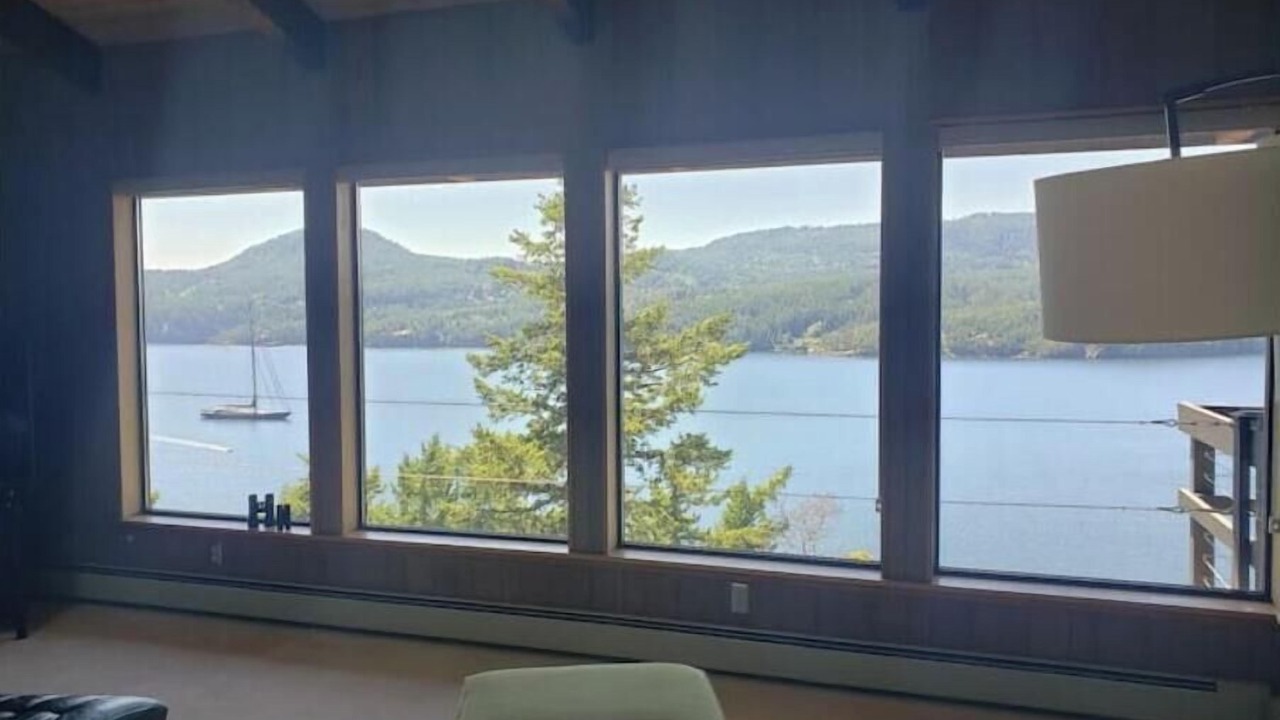 Photo of Others in Eastsound