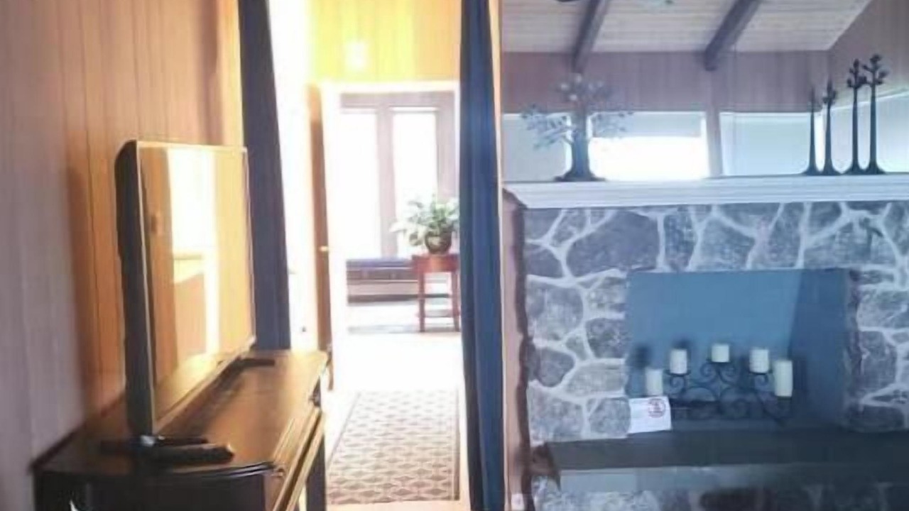 Photo of Others in Eastsound