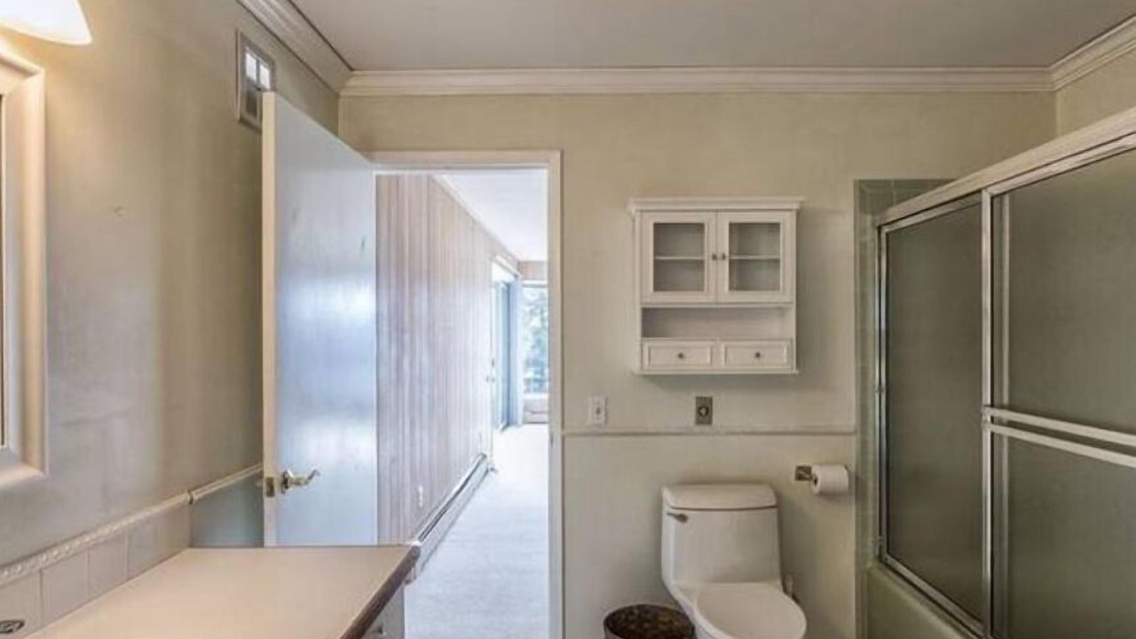 Photo of Bathroom in Eastsound