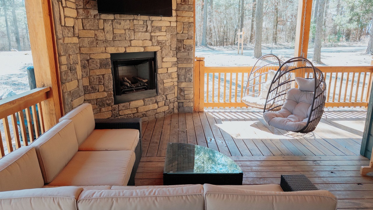 Photo of Patio Balcony in Hochatown