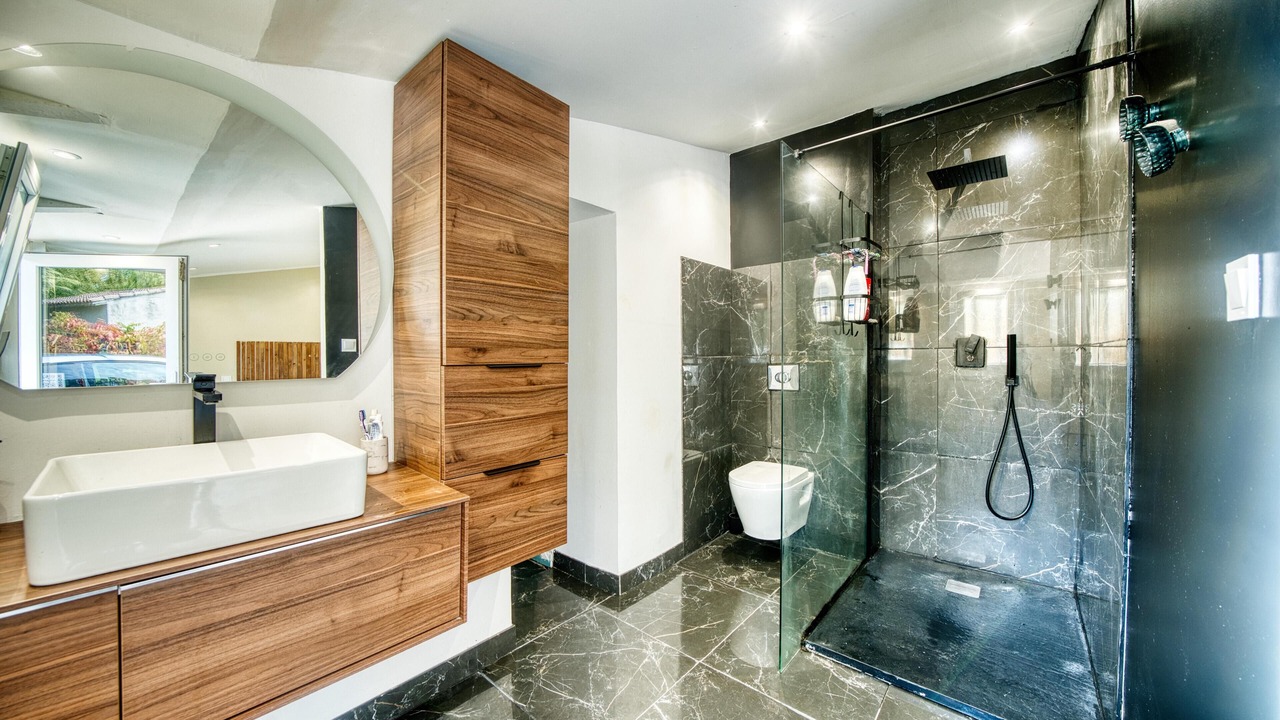 Photo of Bathroom in Sarrians