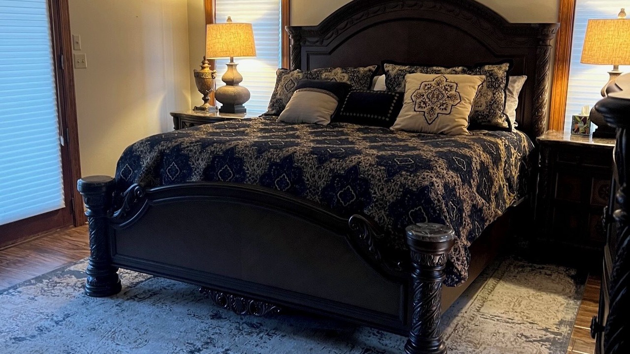 Photo of Bedroom in Fairbanks