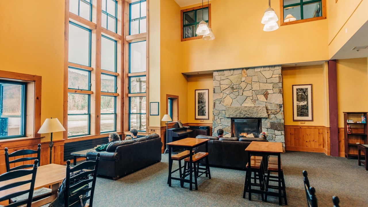 Photo of Livingroom in Carroll