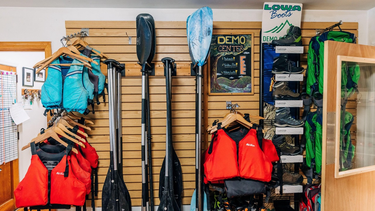 Photo of Others in Columbia