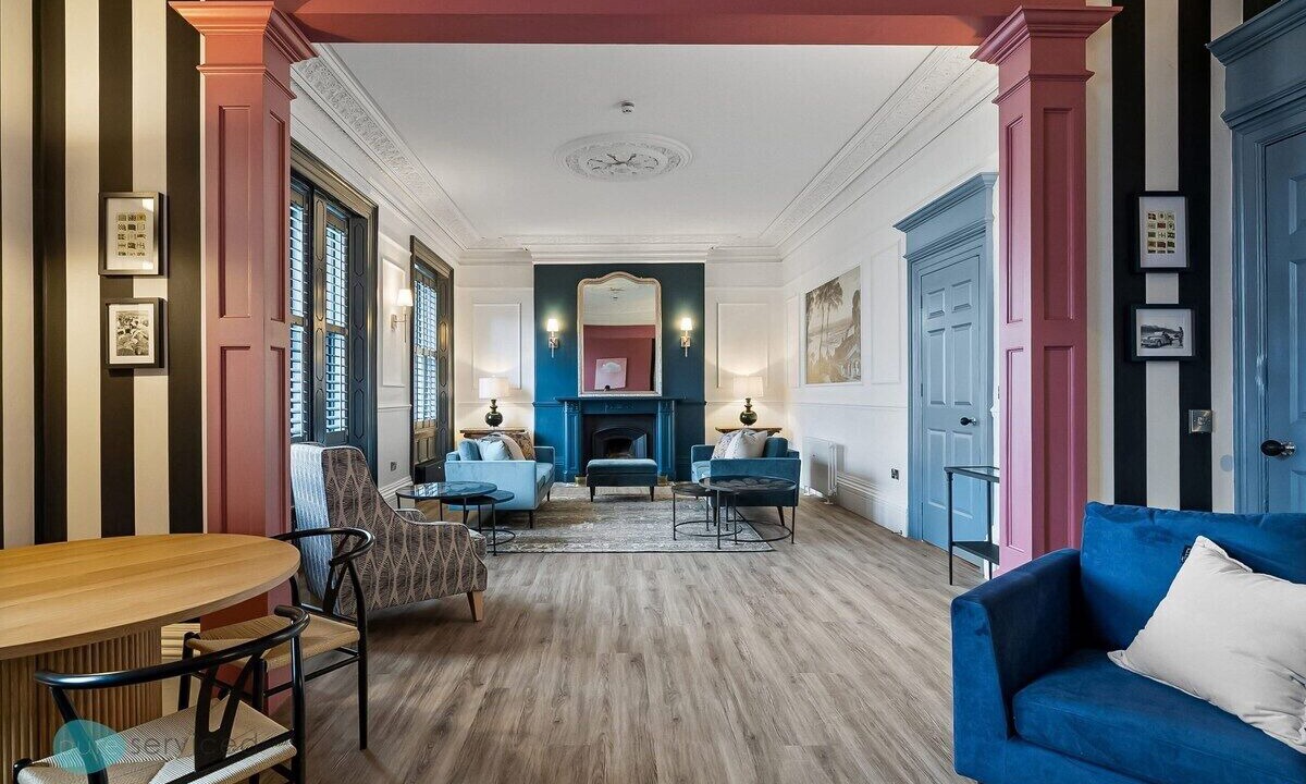 Photo of Others in Barbican