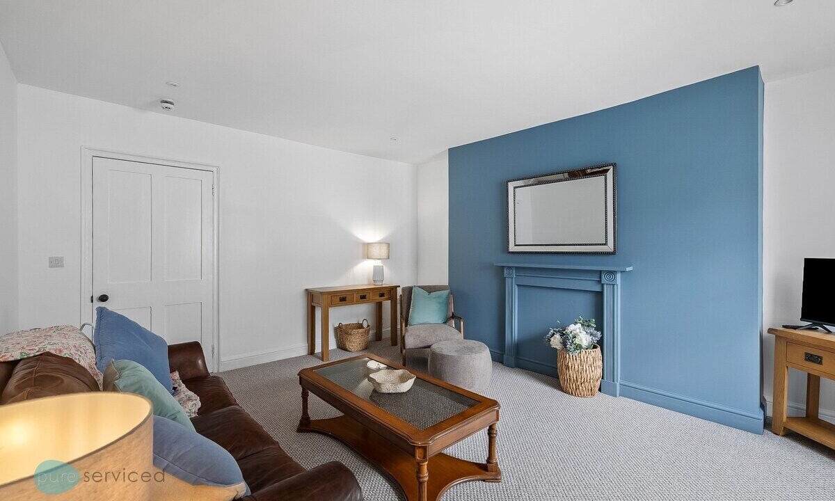 Photo of Others in Barbican