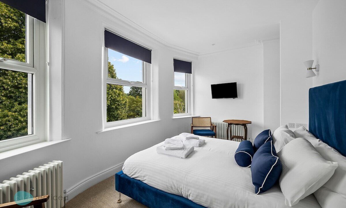 Photo of Others in Barbican