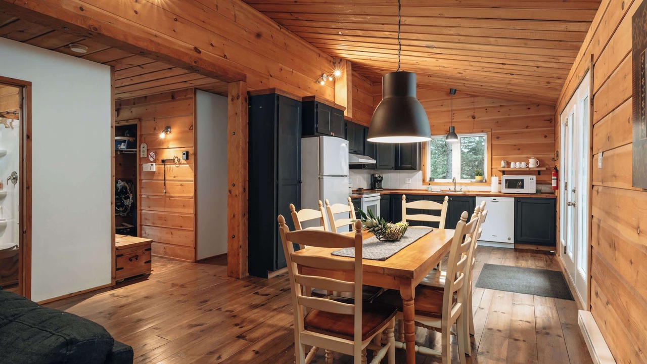Photo of Kitchen in Notre-Dame-de-la-Merci