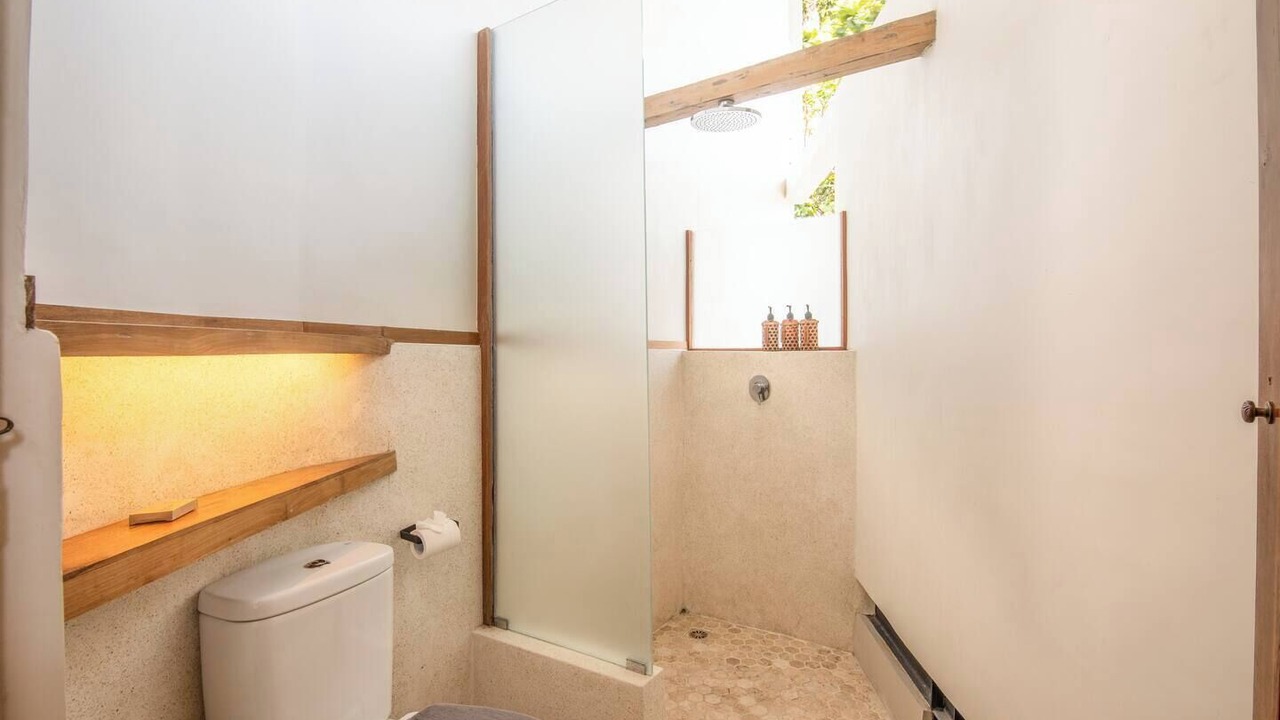 Photo of Bathroom in Pererenan