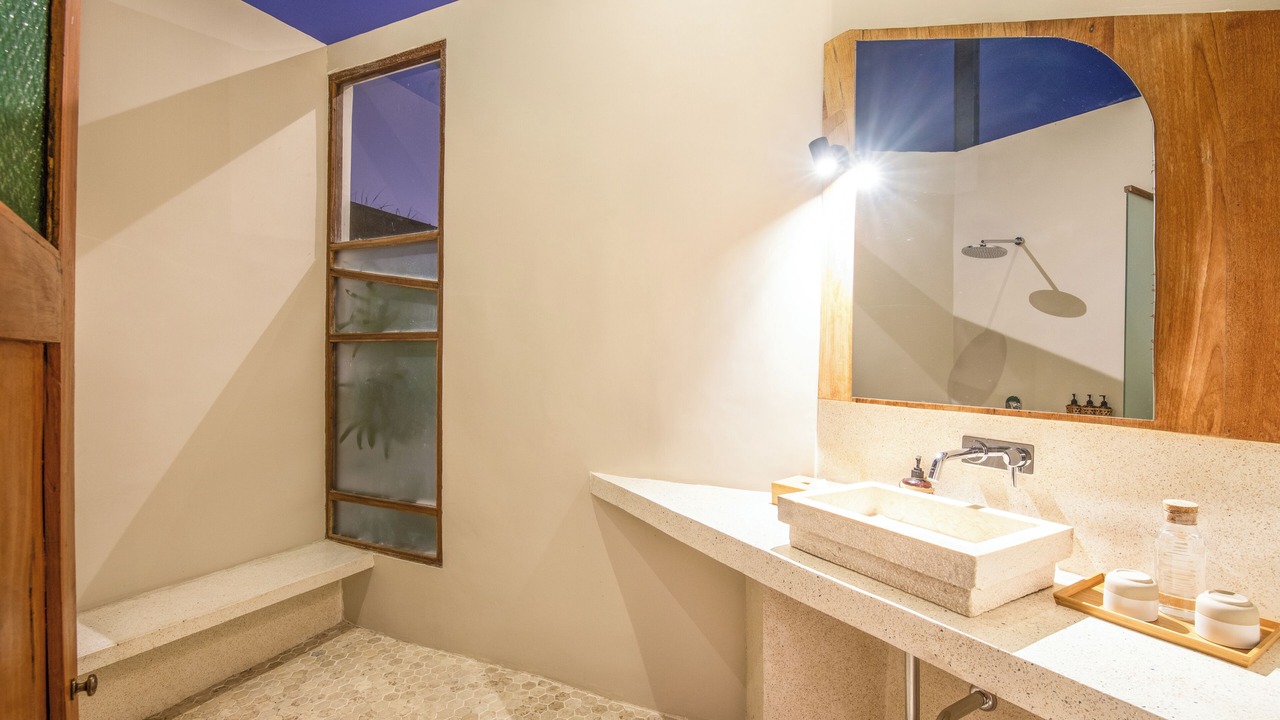Photo of Bathroom in Pererenan