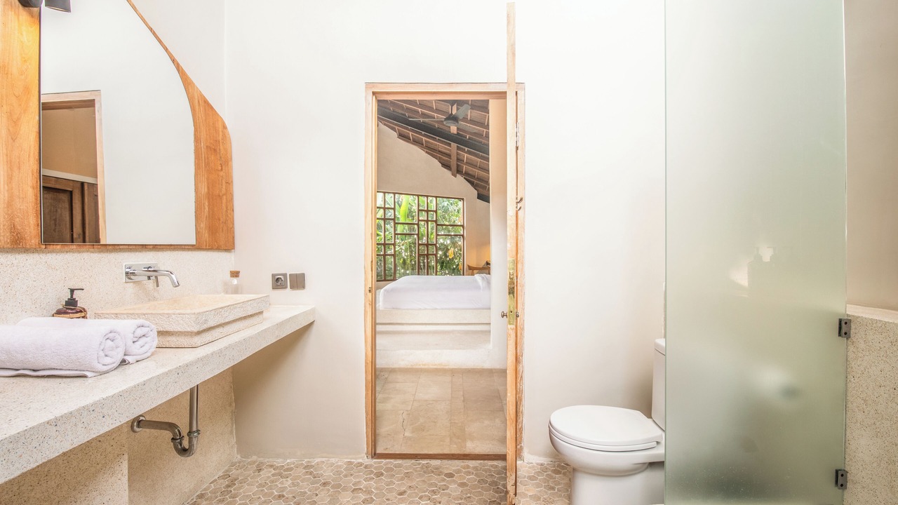 Photo of Bathroom in Pererenan