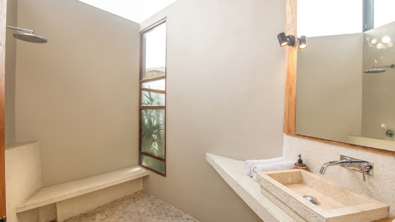 Photo of Bathroom in Pererenan