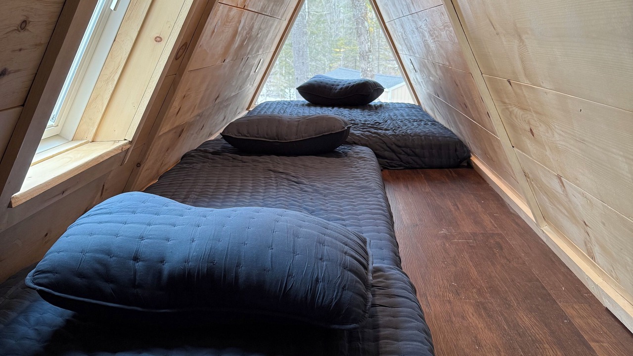 Photo of Bedroom in Oakland