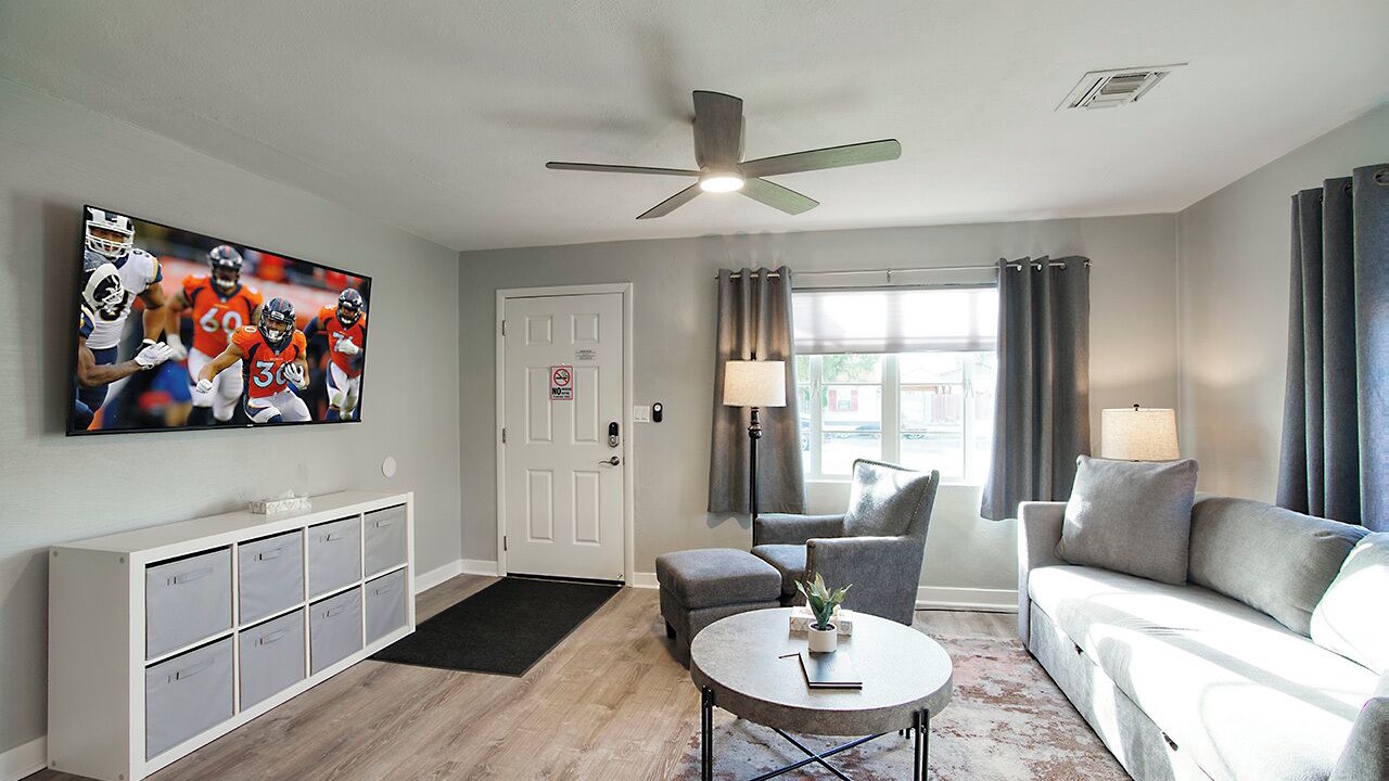 Photo of Livingroom in Camelback East