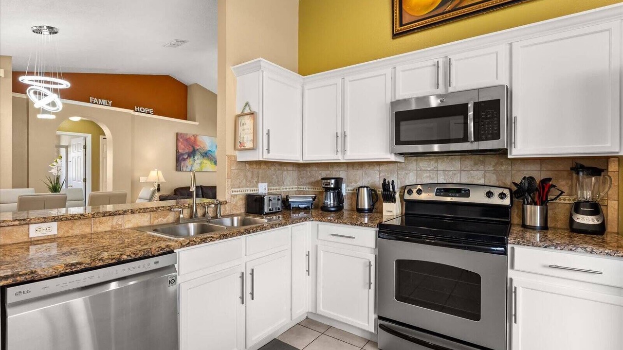 Photo of Kitchen in Eagle Pointe South