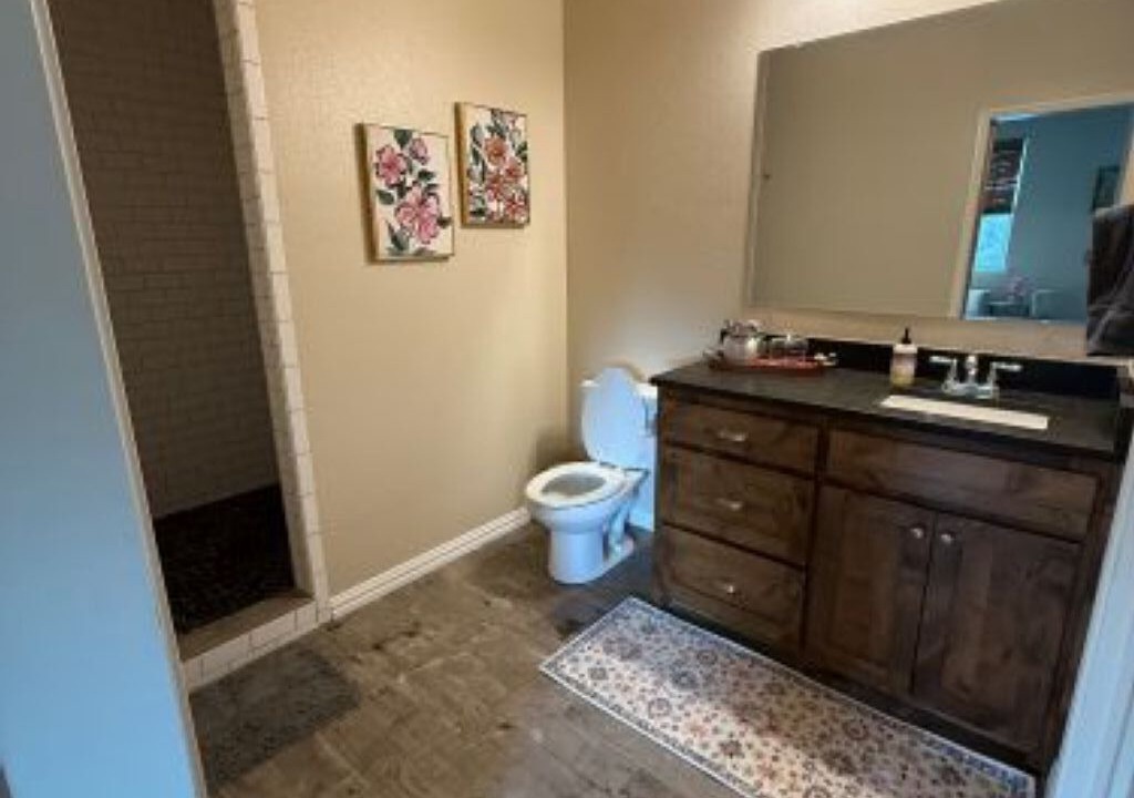 Photo of Bathroom in Honey Grove