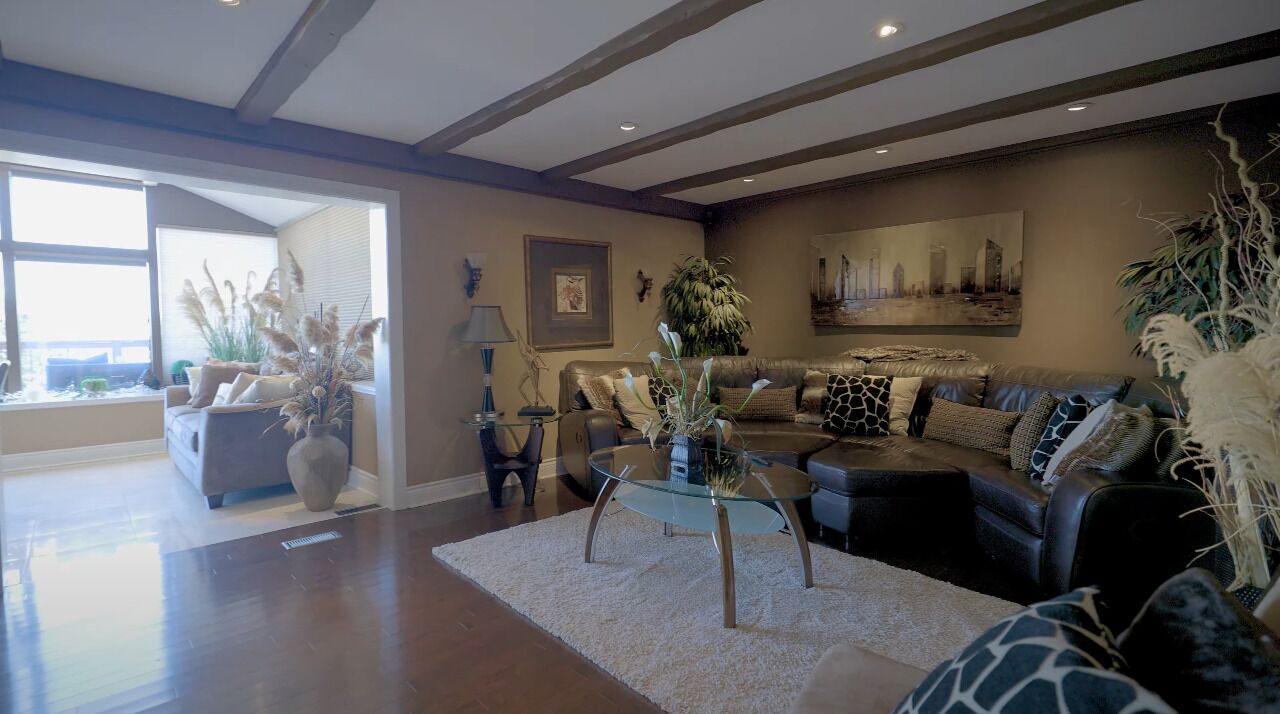 Photo of Livingroom in Clarington