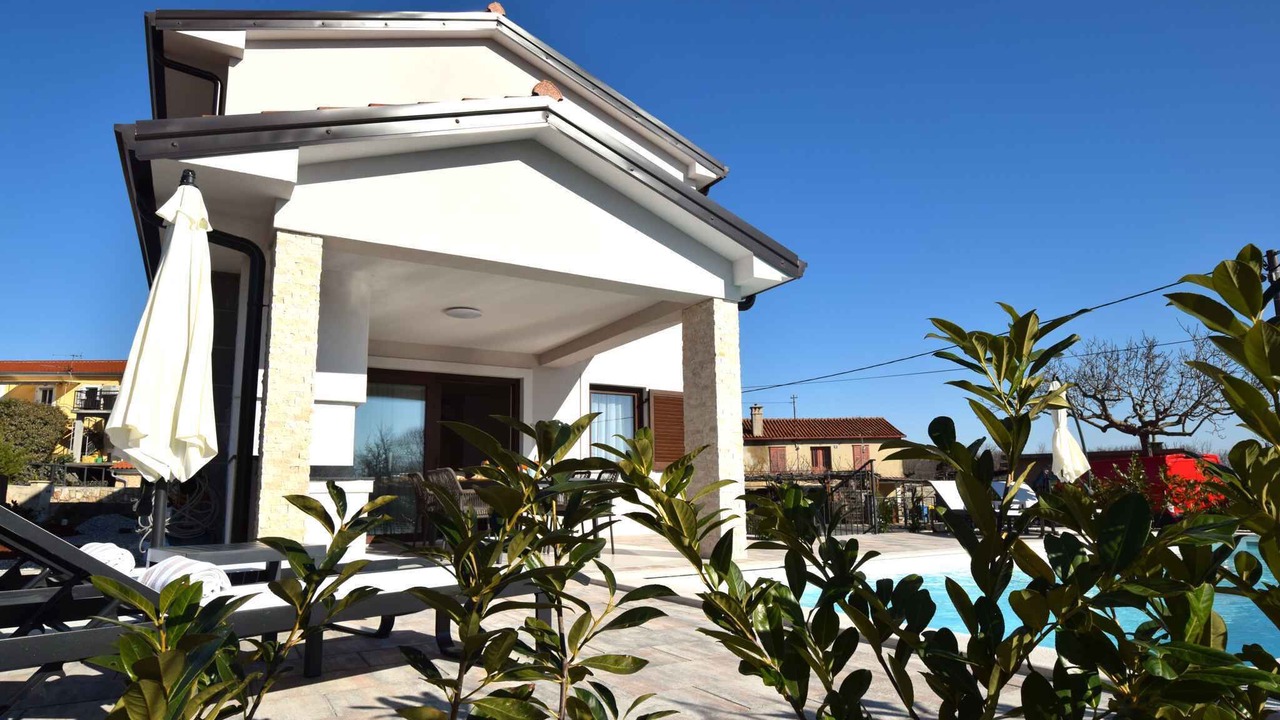Photo of Outdoor in Kras