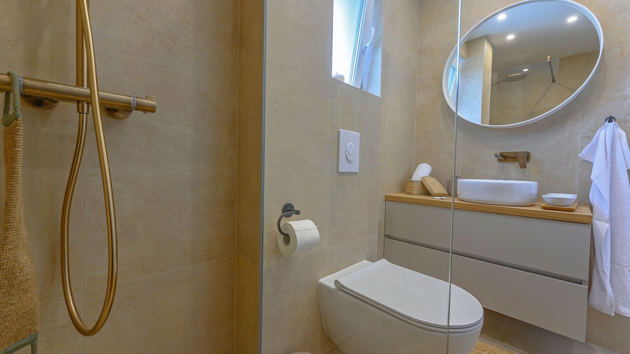 Photo of Bathroom in Okrug Gornji