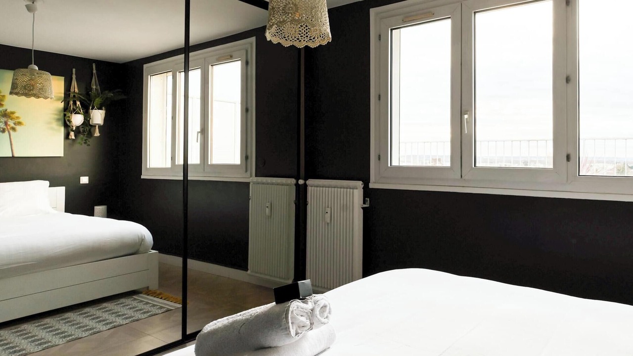 Photo of Bedroom in Clagny Glatigny