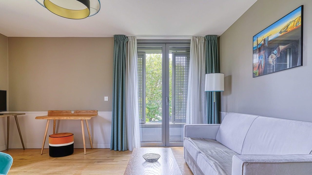 Photo of Livingroom in Villa Montmorency