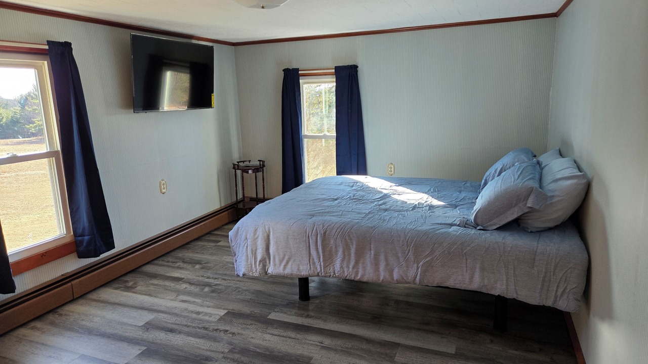 Photo of Bedroom in Cowanesque