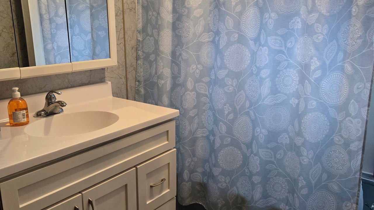 Photo of Bathroom in Cowanesque