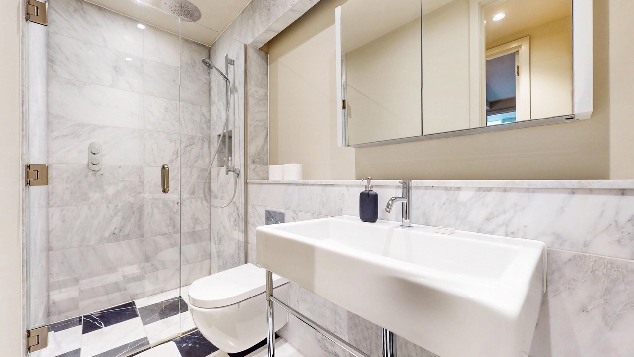 Photo of Bathroom in Munster