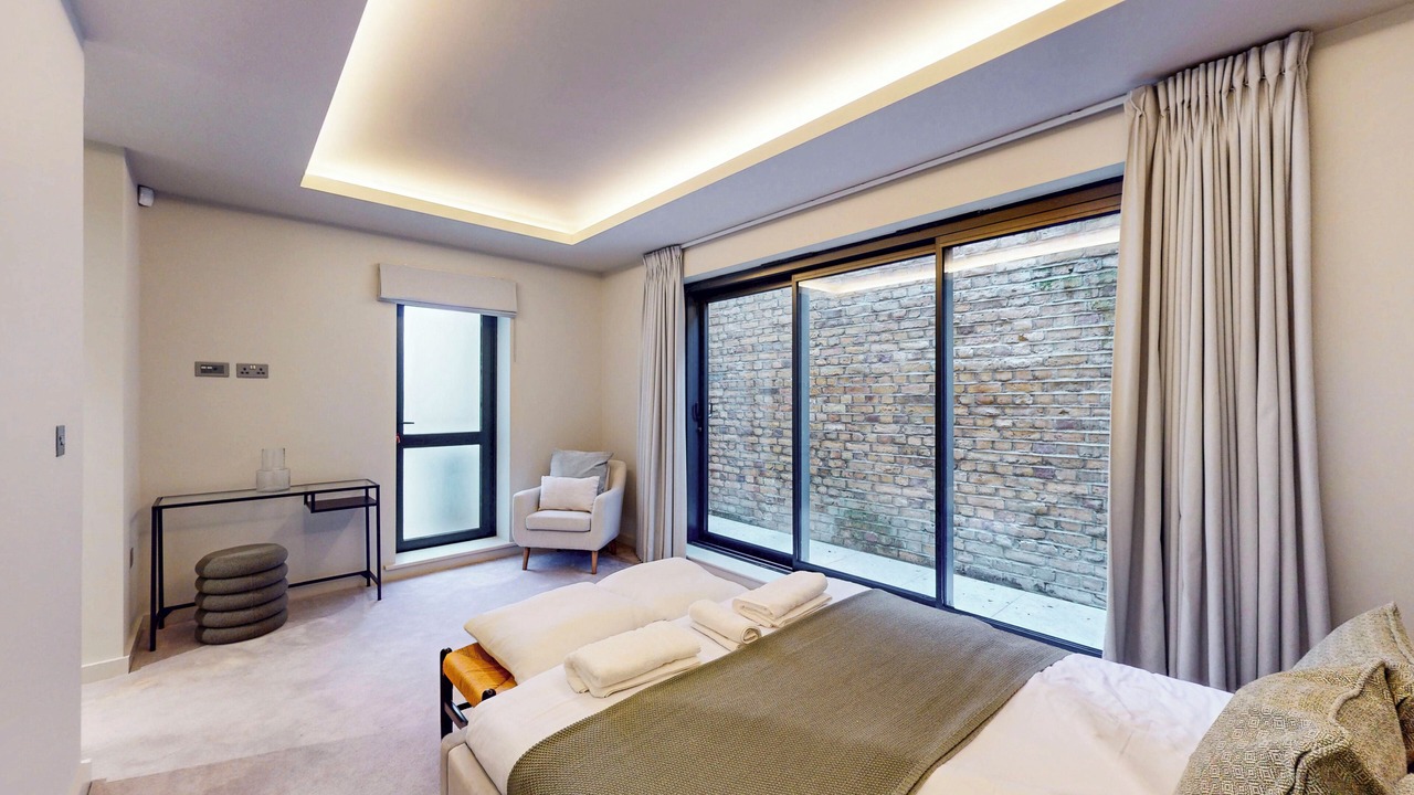 Photo of Bedroom in Munster