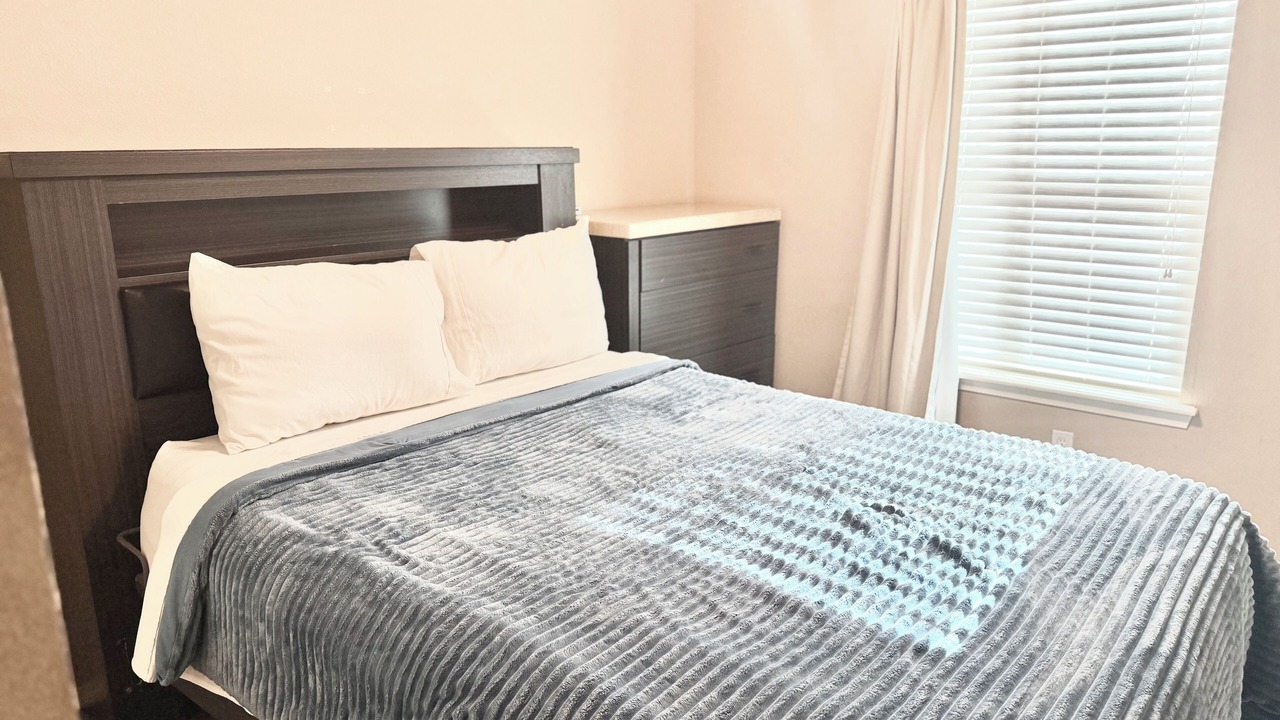 Photo of Bedroom in Catoosa