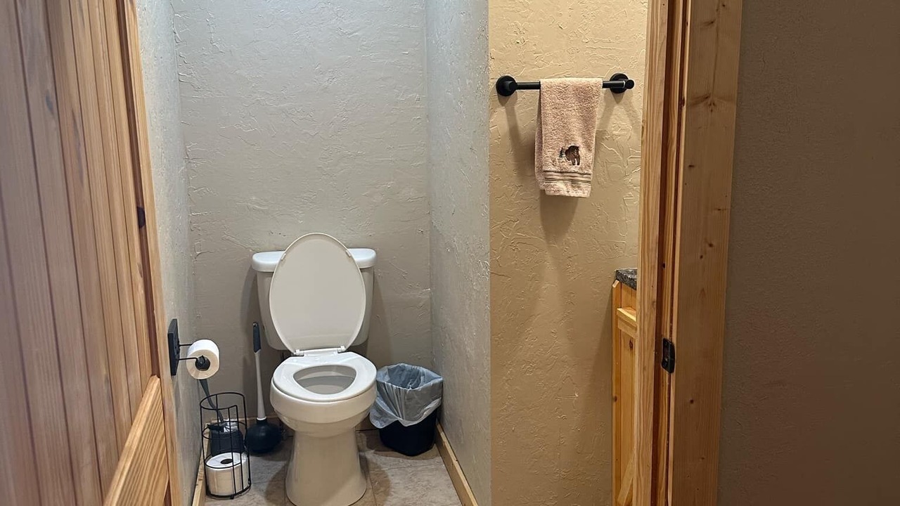 Photo of Bathroom in Eminence