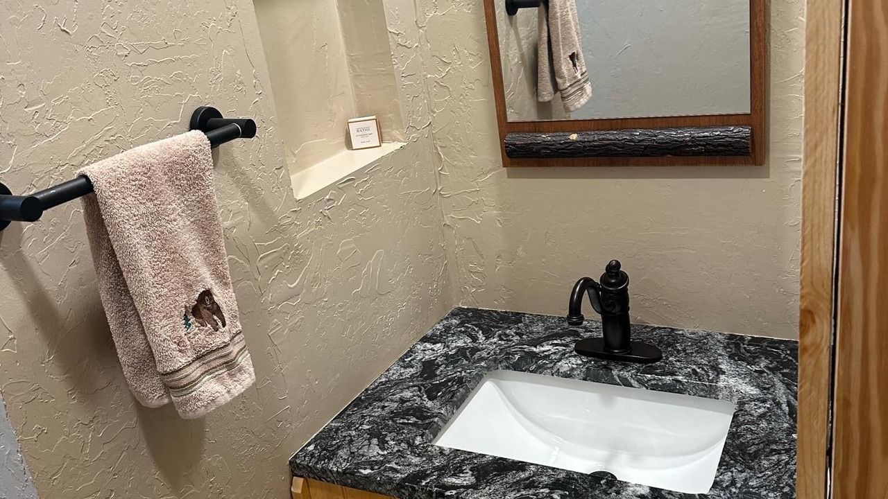 Photo of Bathroom in Eminence