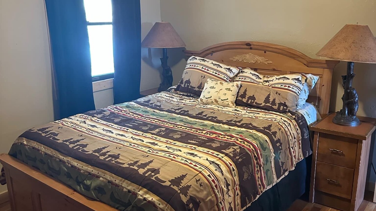 Photo of Bedroom in Eminence