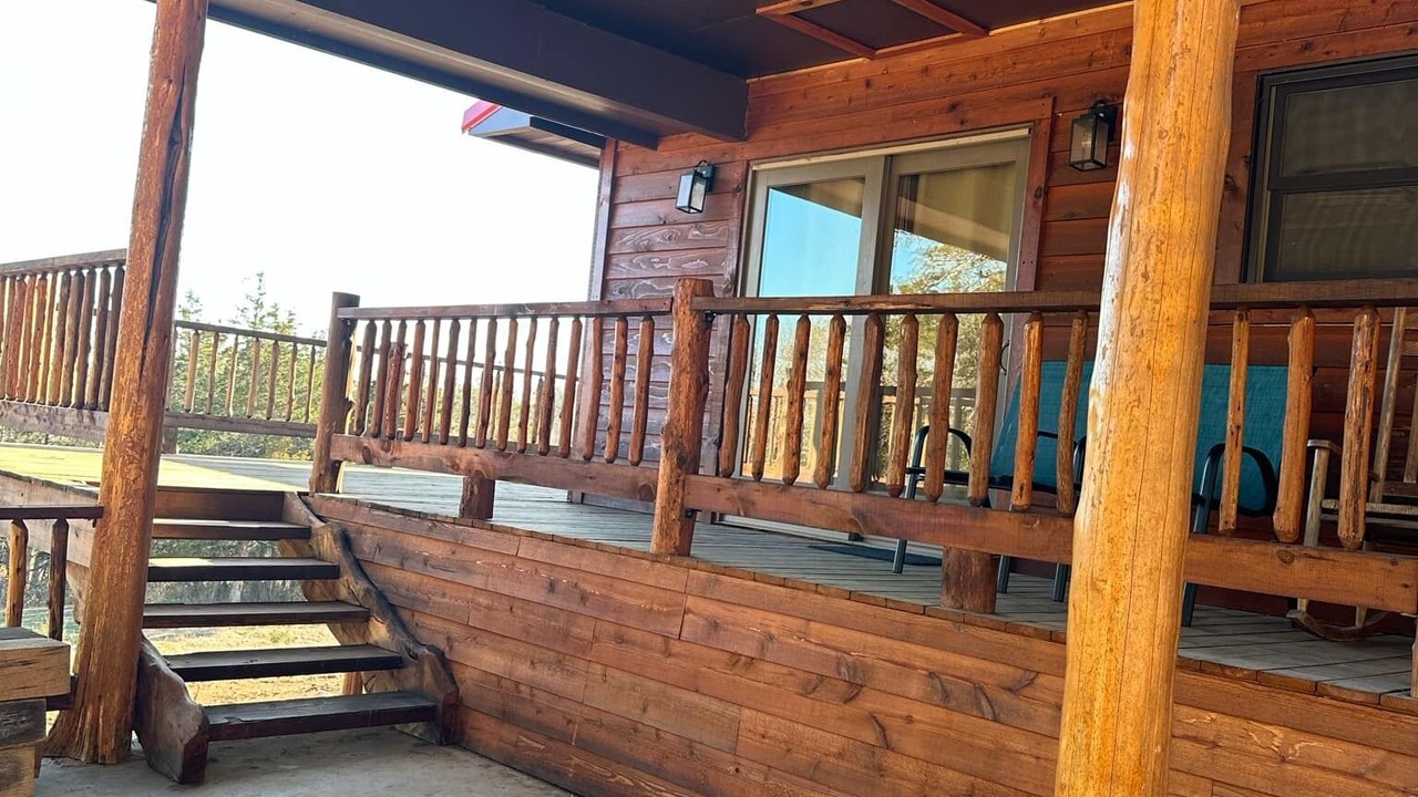 Photo of Patio Balcony in Eminence