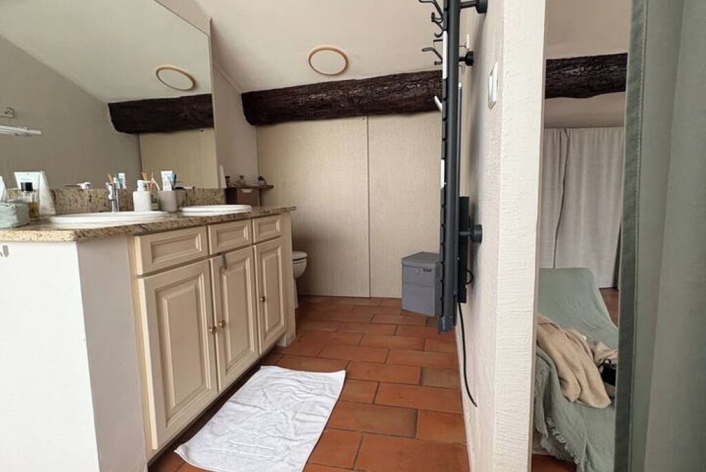 Photo of Bathroom in Pomerols