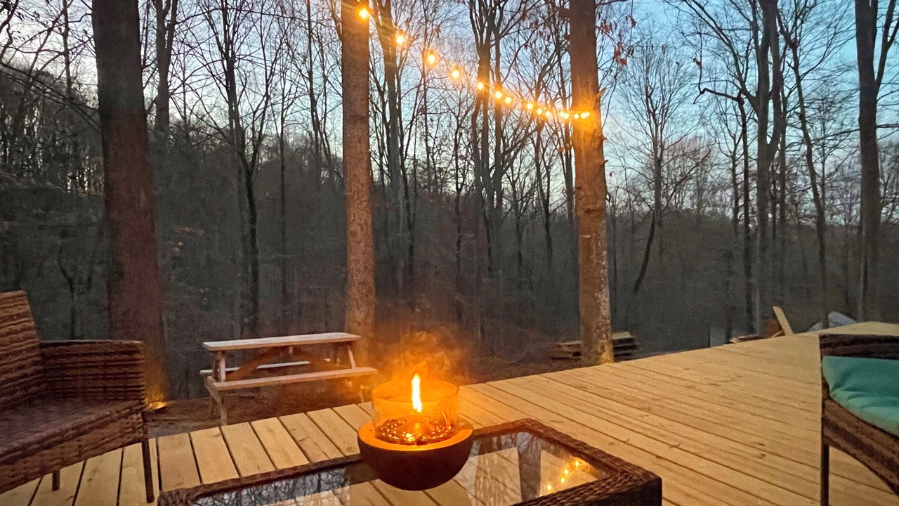 Photo of Patio Balcony in Byrdstown
