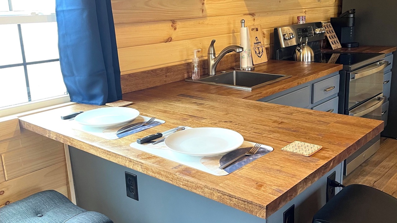 Photo of Kitchen in Byrdstown