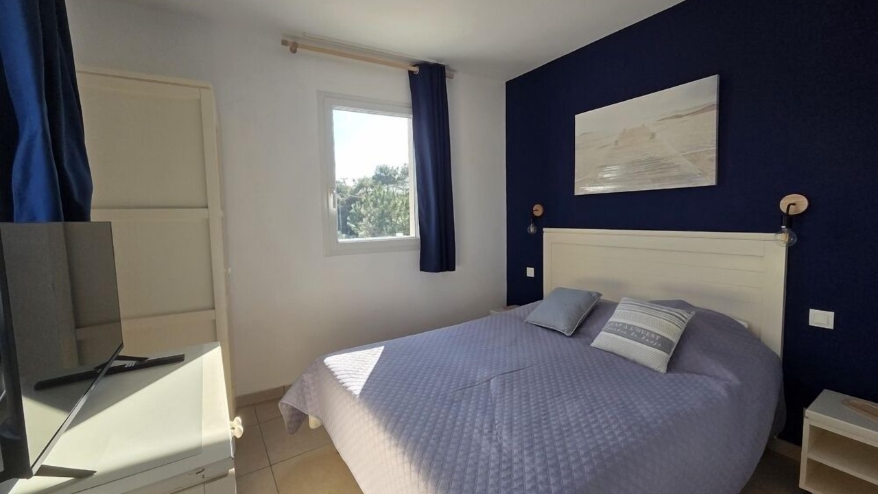 Photo of Bedroom in Chateau-d'Olonne