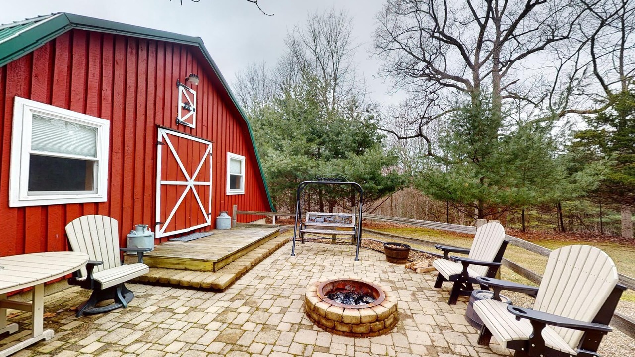 Photo of Patio Balcony in Laurelville