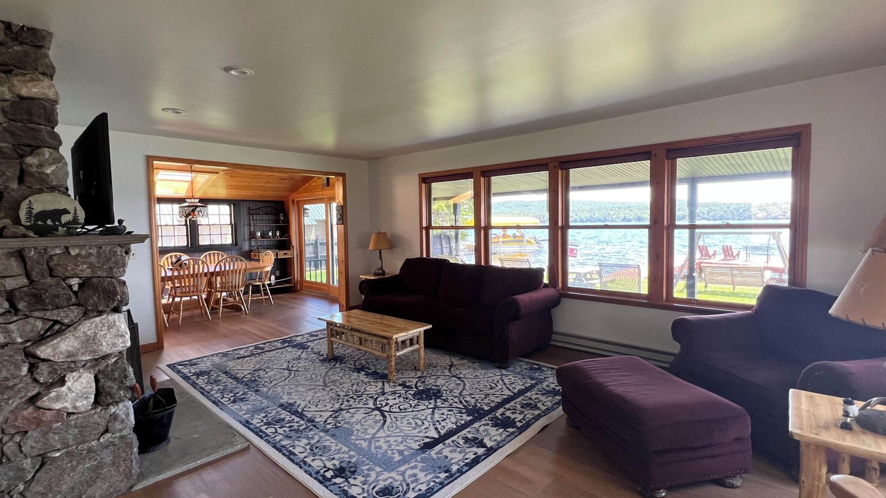 Photo of Livingroom in Town of Webb