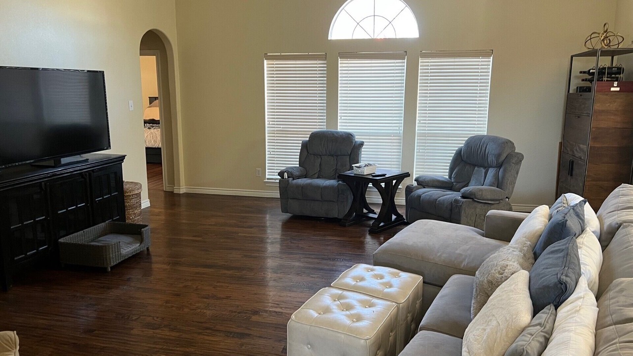 Photo of Livingroom in Corinth