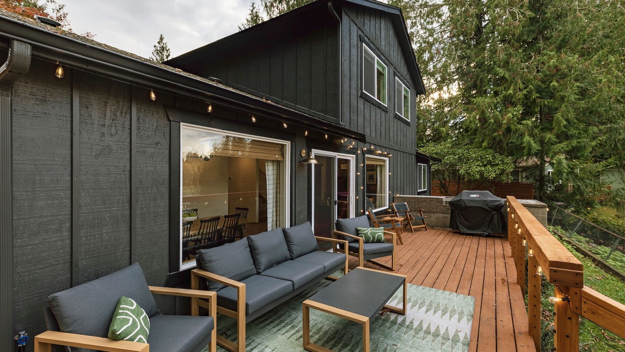Photo of Patio Balcony in Concrete