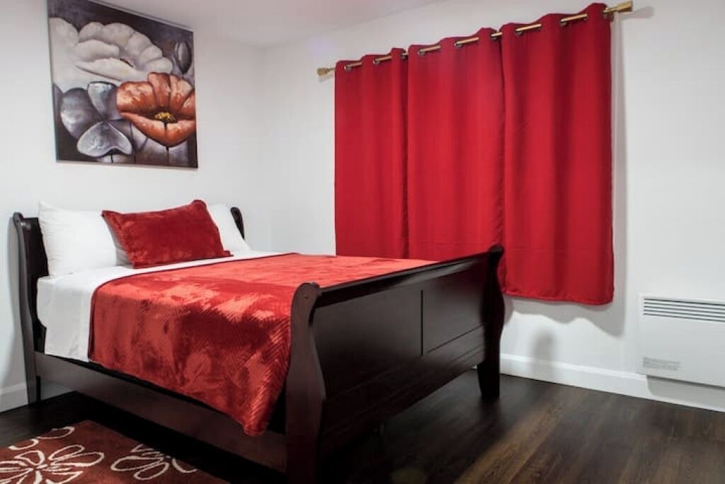 Photo of Bedroom in Mauricie