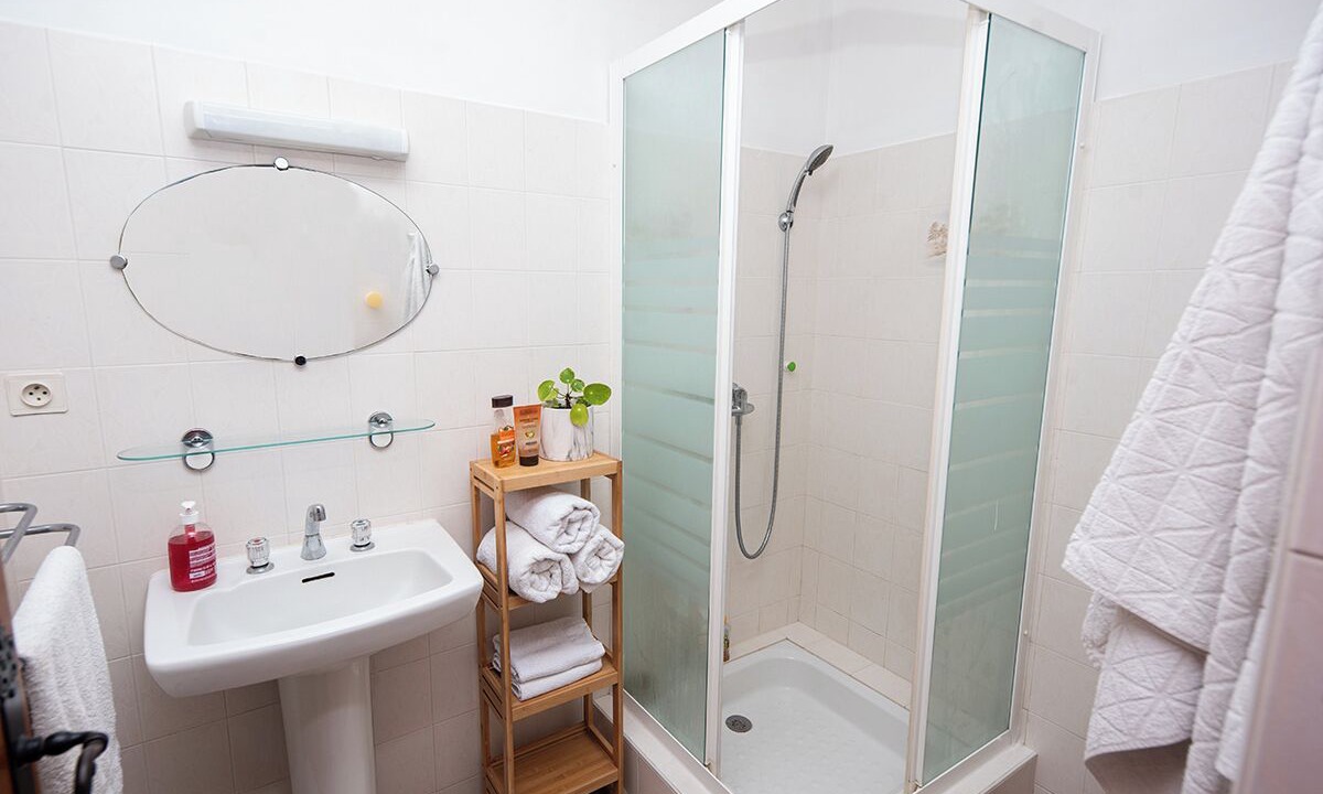 Photo of Bathroom in Prats-de-Mollo-la-Preste