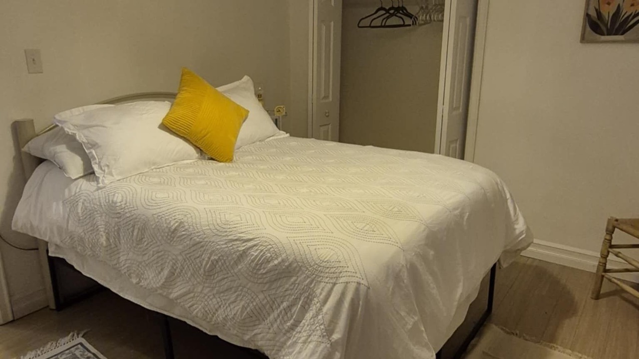 Photo of Bedroom in Garden Lots