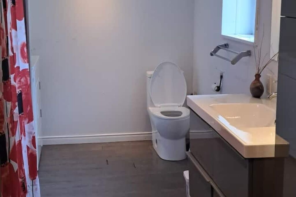 Photo of Bathroom in Cap de la Madeleine
