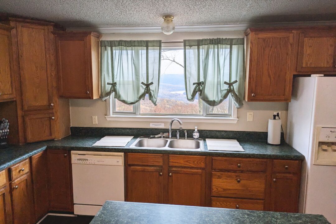 Photo of Kitchen in Mountainburg