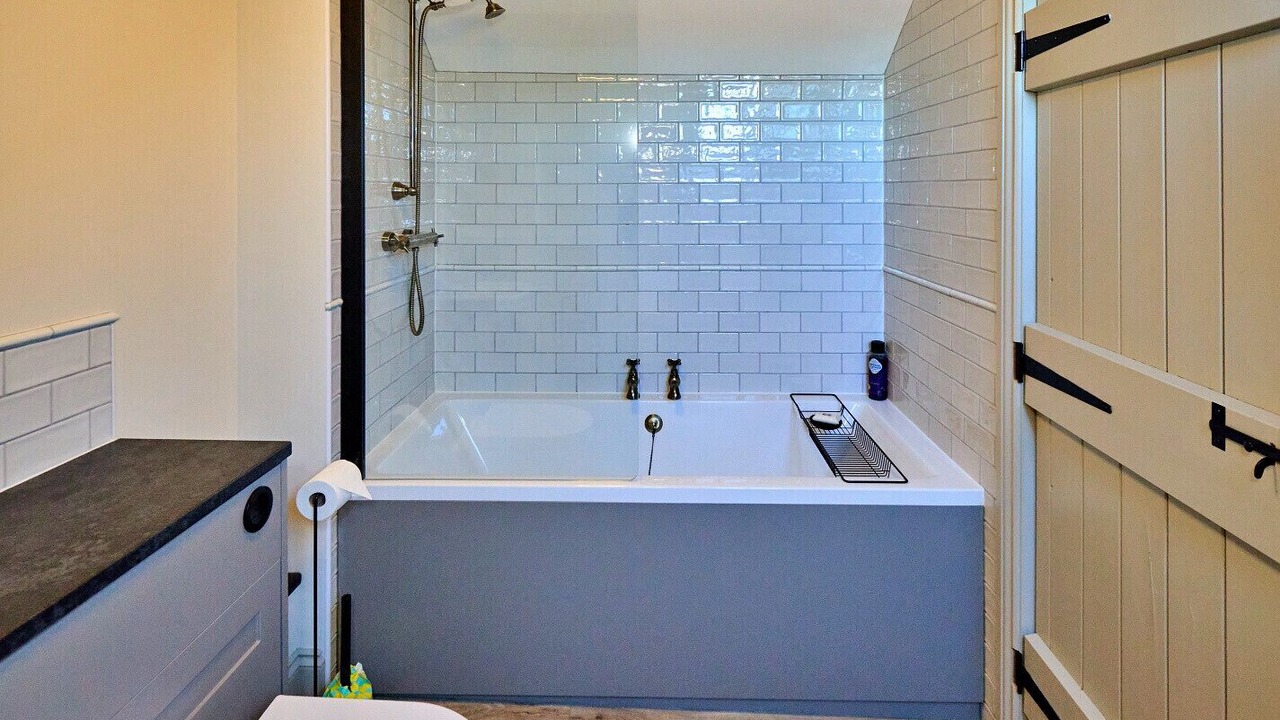 Photo of Bathroom in Hemingby